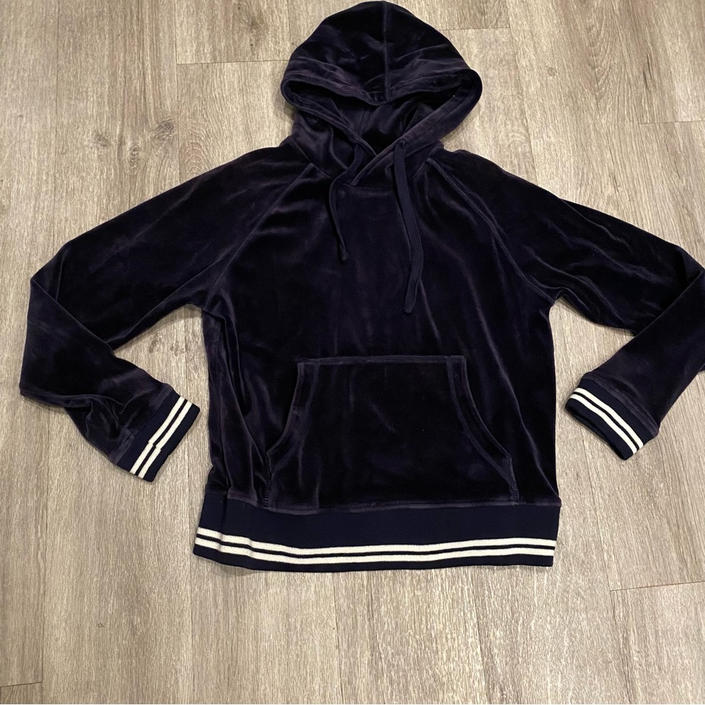 Lucy Navy Blue velour hoodie